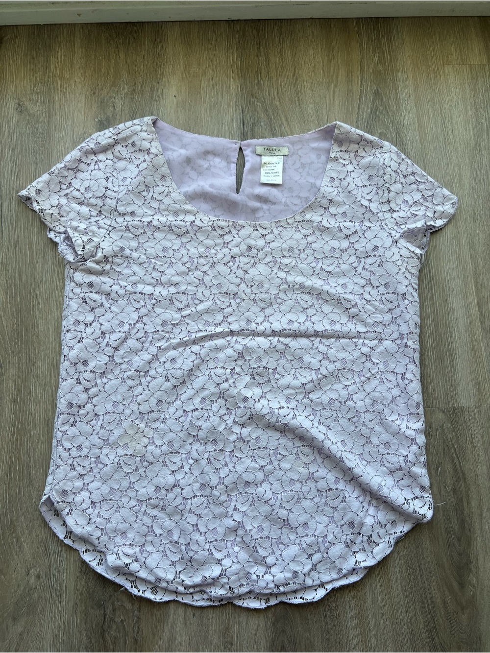 Aritzia Talula Lavender Lace Scoop Neck Blouse